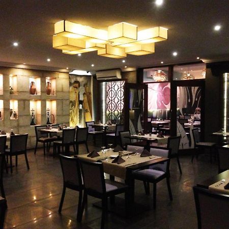 Hotel & Restaurant Farid Dakar Esterno foto