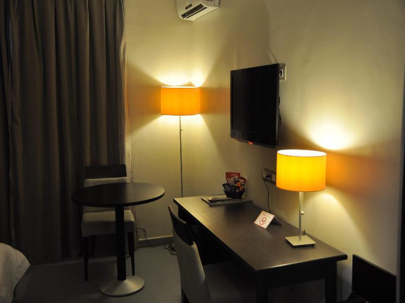 Hotel & Restaurant Farid Dakar Esterno foto